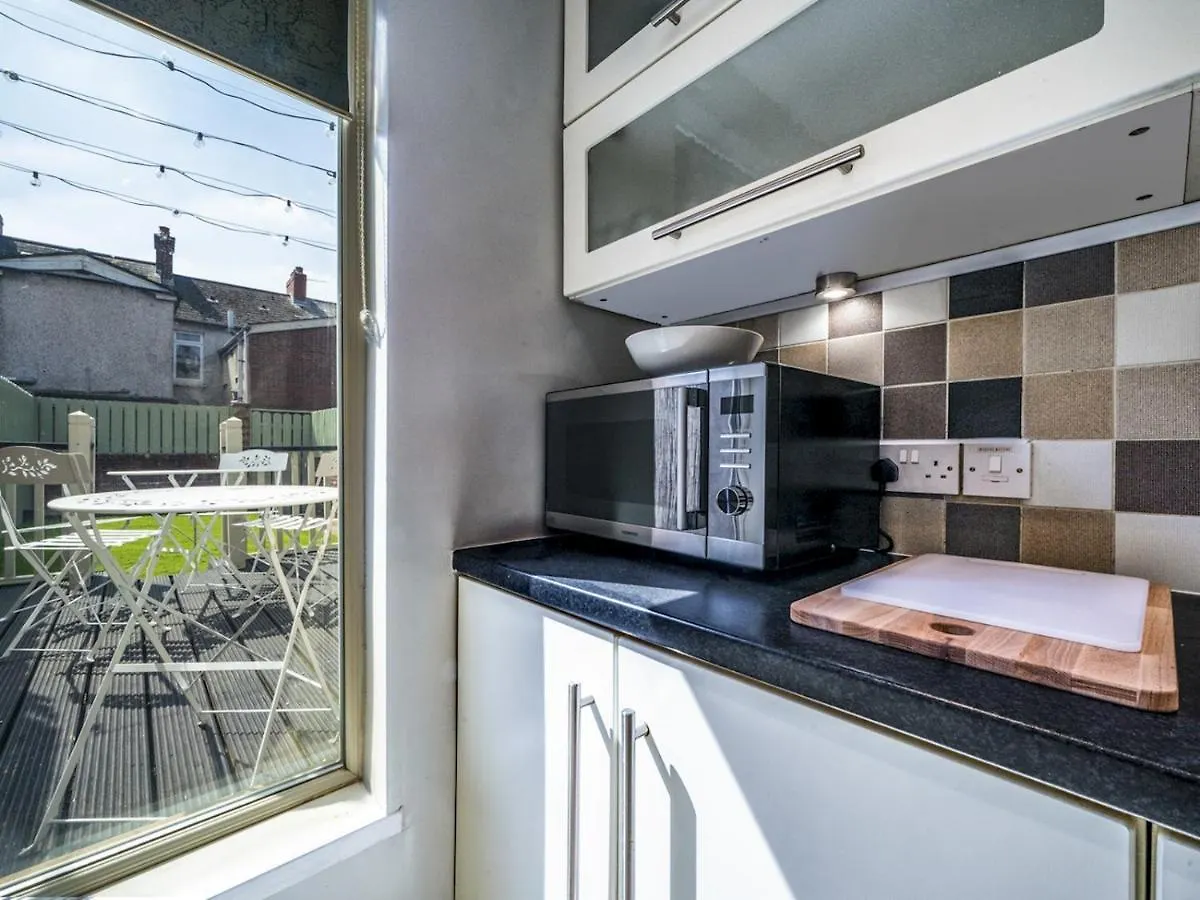Pass The Keys Amazing 2Br Townhouse In Fab District - Queens Uni Belfast Verenigd Koninkrijk