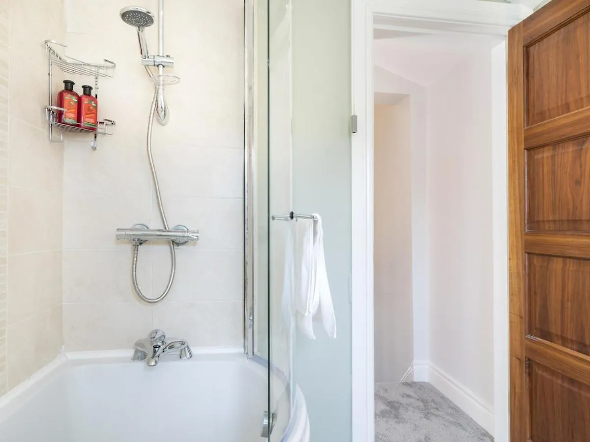 Pass The Keys Amazing 2Br Townhouse In Fab District - Queens Uni Belfast 0*,  Storbritannien